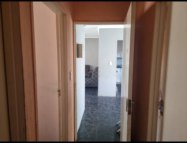 3 BEDROOM HOUSE FOR SALE IN TLHABANE WEST